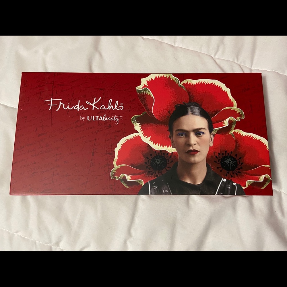 Frida Khalo Makeup